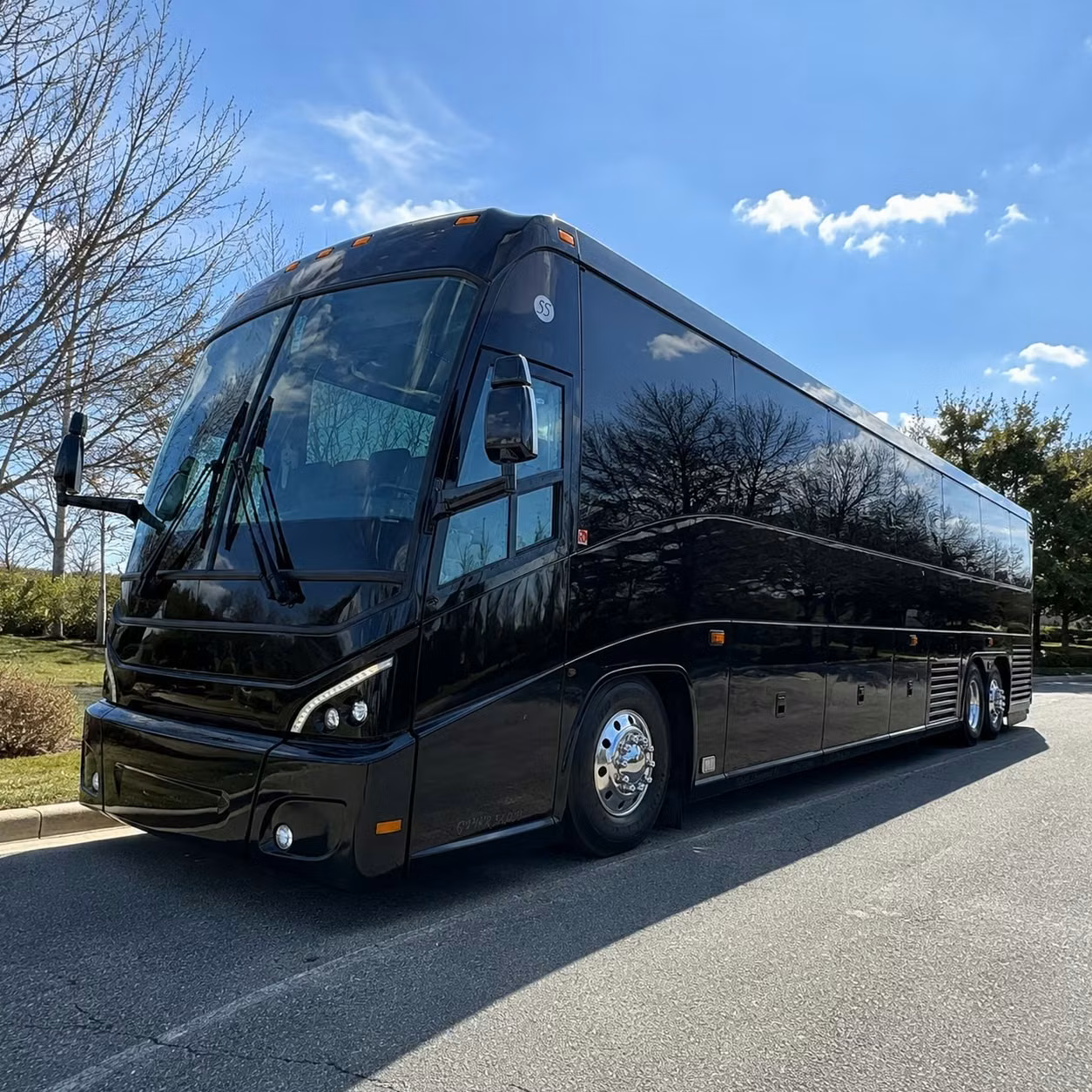 airport transfer shuttles for youngstown business travelers