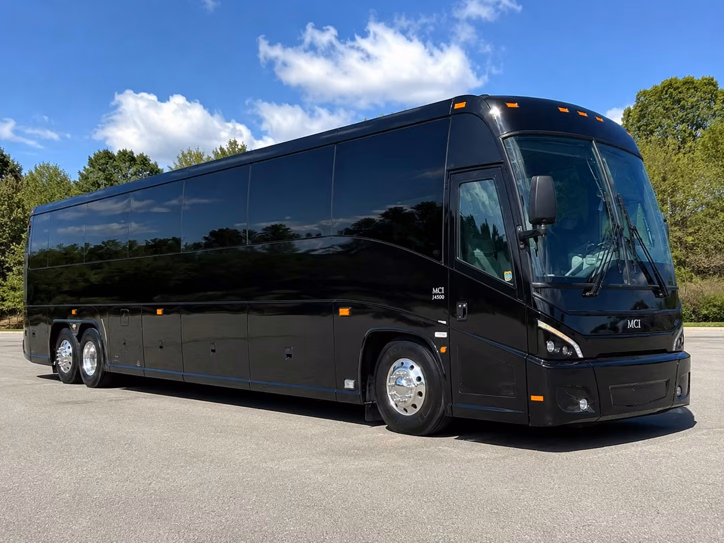 bachelorette parties birthday buses and night out transportation in youngstown