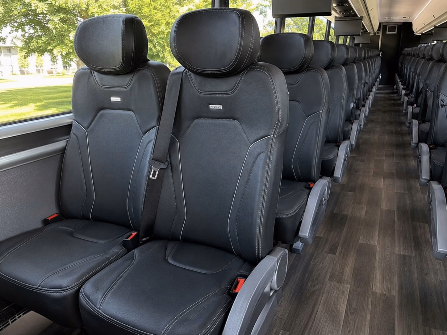 book a charter bus for ceremony to reception transfers in the mahoning valley