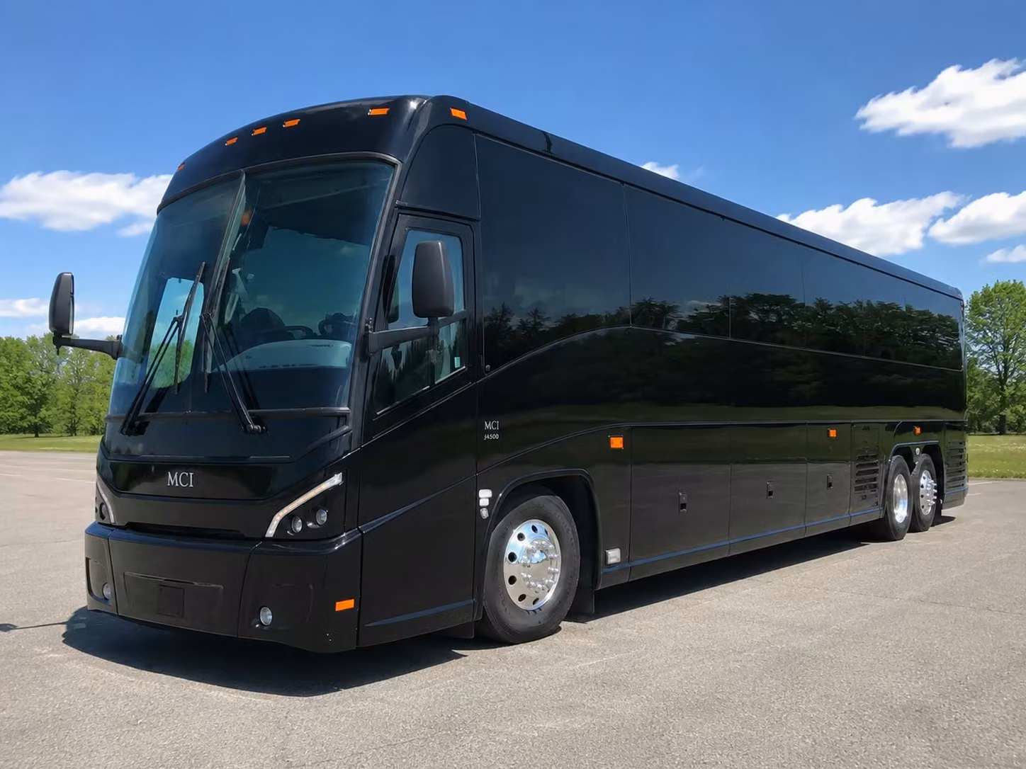 charter bus rentals for covelli centre events and youngstown concerts