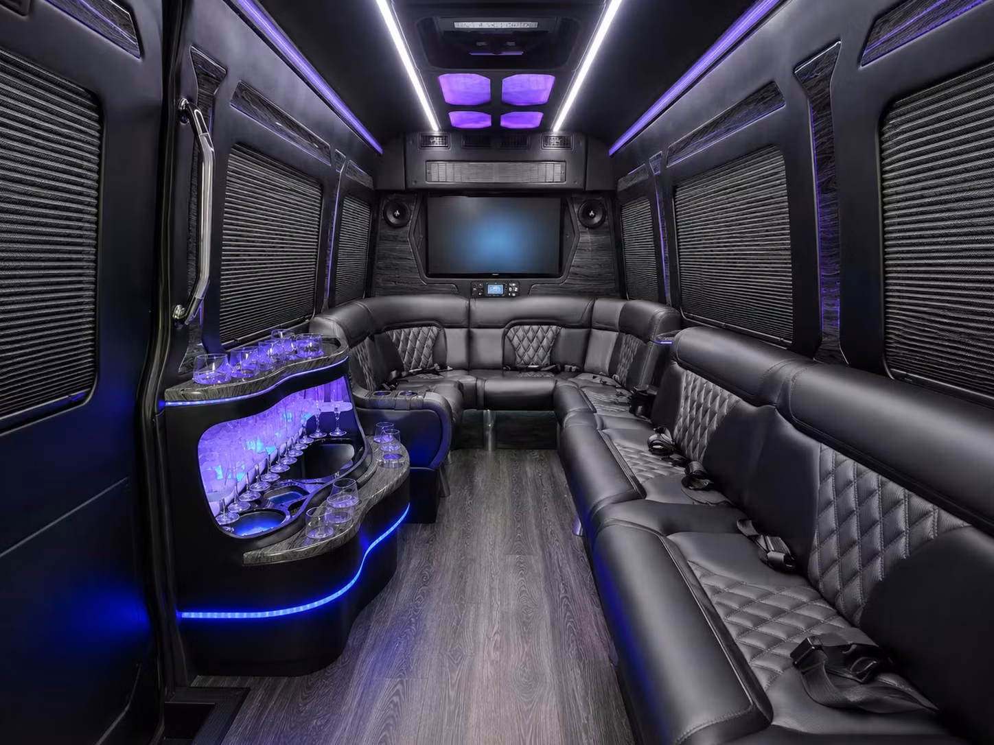 event and conference shuttle bus rentals for youngstown employers