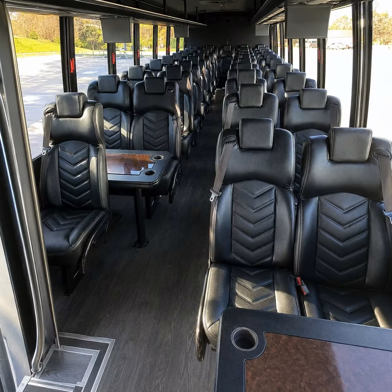 minibus rentals for smaller concert groups in youngstown