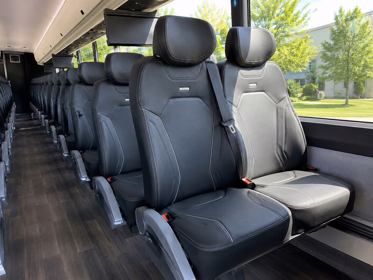 youngstown airport transportation